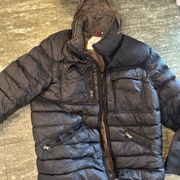Authentic moncler men’s coat - Picture 3 of 4